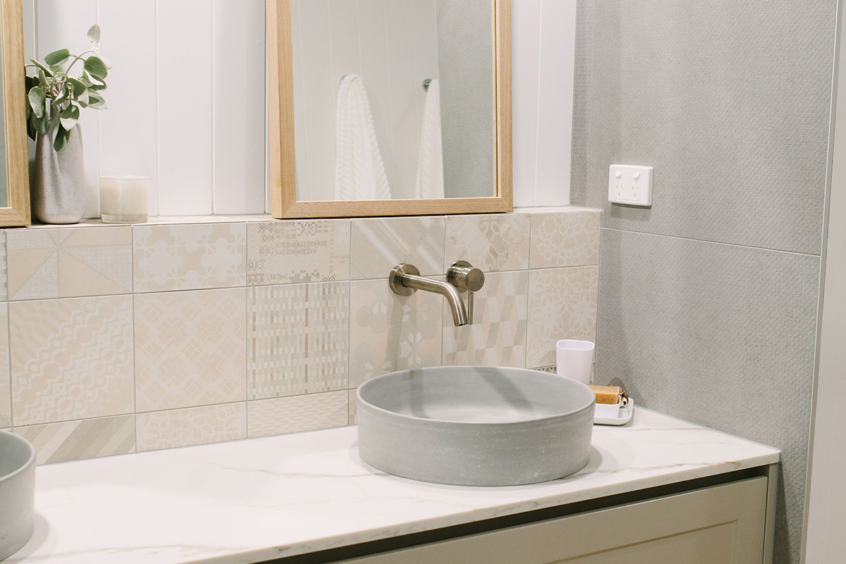 Series 2 Episode 4 Corinda